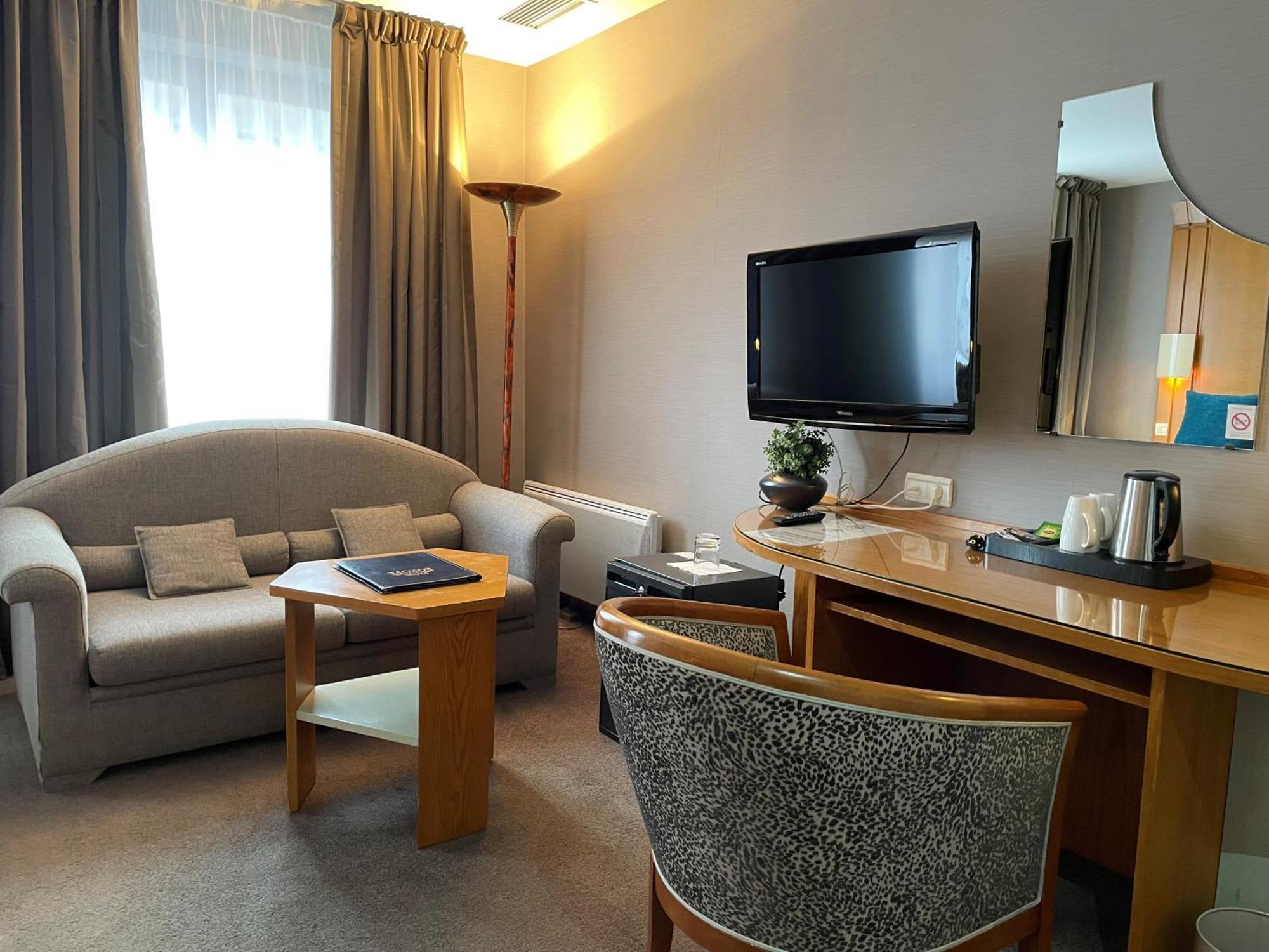 Hotel Europe سافيرن المظهر الخارجي الصورة